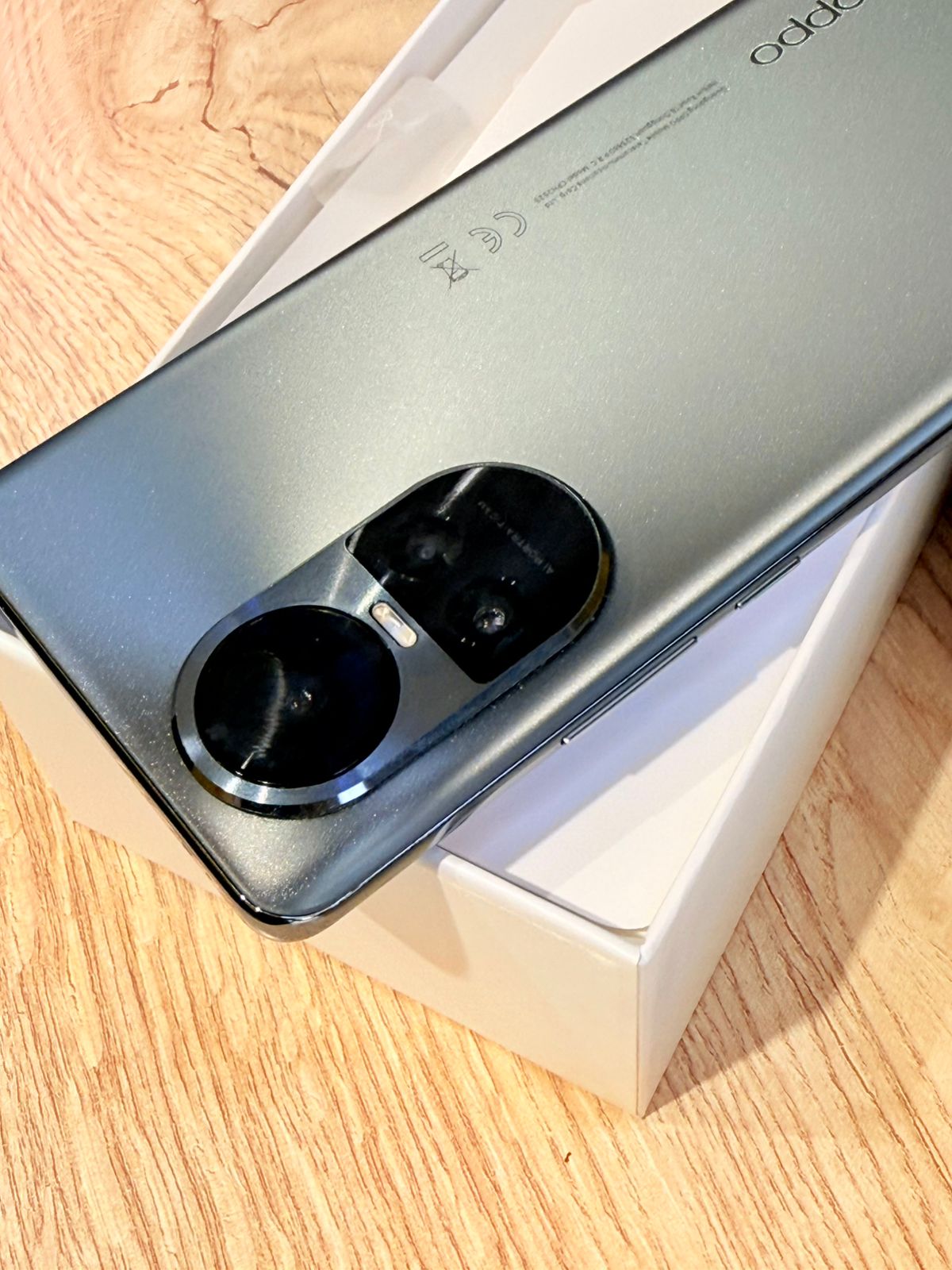 Oppo Reno10 Pro 5G - Image 8