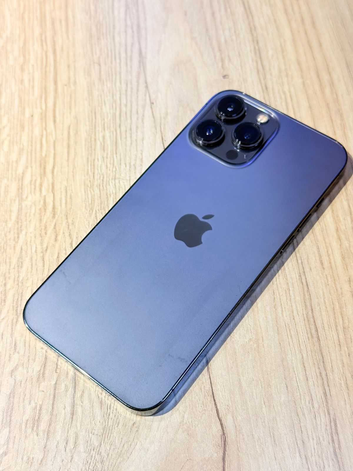 Apple iPhone 13 Pro Max - Image 2