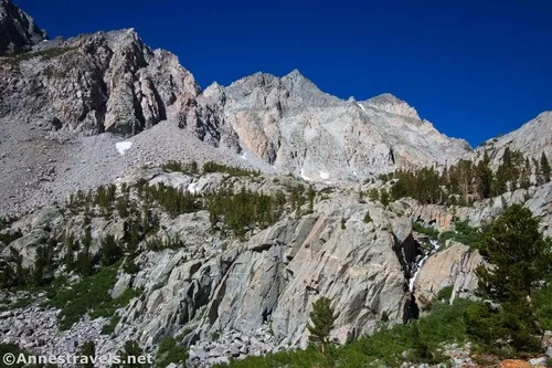 Now we're getting views of waterfalls and peaks along the Piute Pass Trail, Inyo National Forest, California