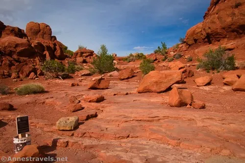 The trail down from the primitive loop to the paved viewpoint near the Balanced Rock, Arches National Park, Utah