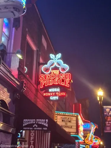 Second Fiddle bar on Broadway, Nashville, Tennessee