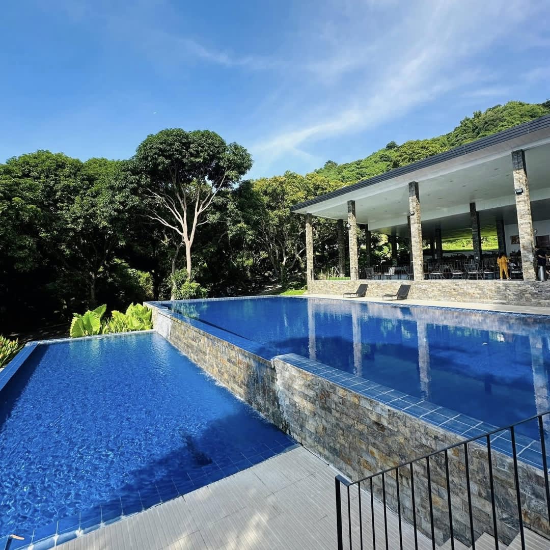 Pool area