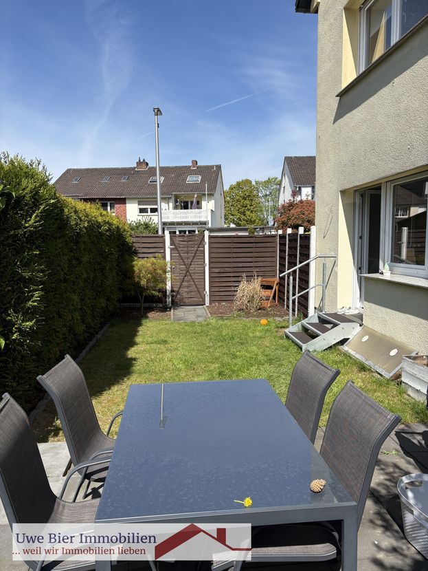 Attraktives Dreifamilienhaus in ruhiger Sackgassenlage – nur wenige Schritte zu den Rheinwiesen
