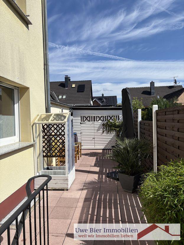 Attraktives Dreifamilienhaus in ruhiger Sackgassenlage – nur wenige Schritte zu den Rheinwiesen