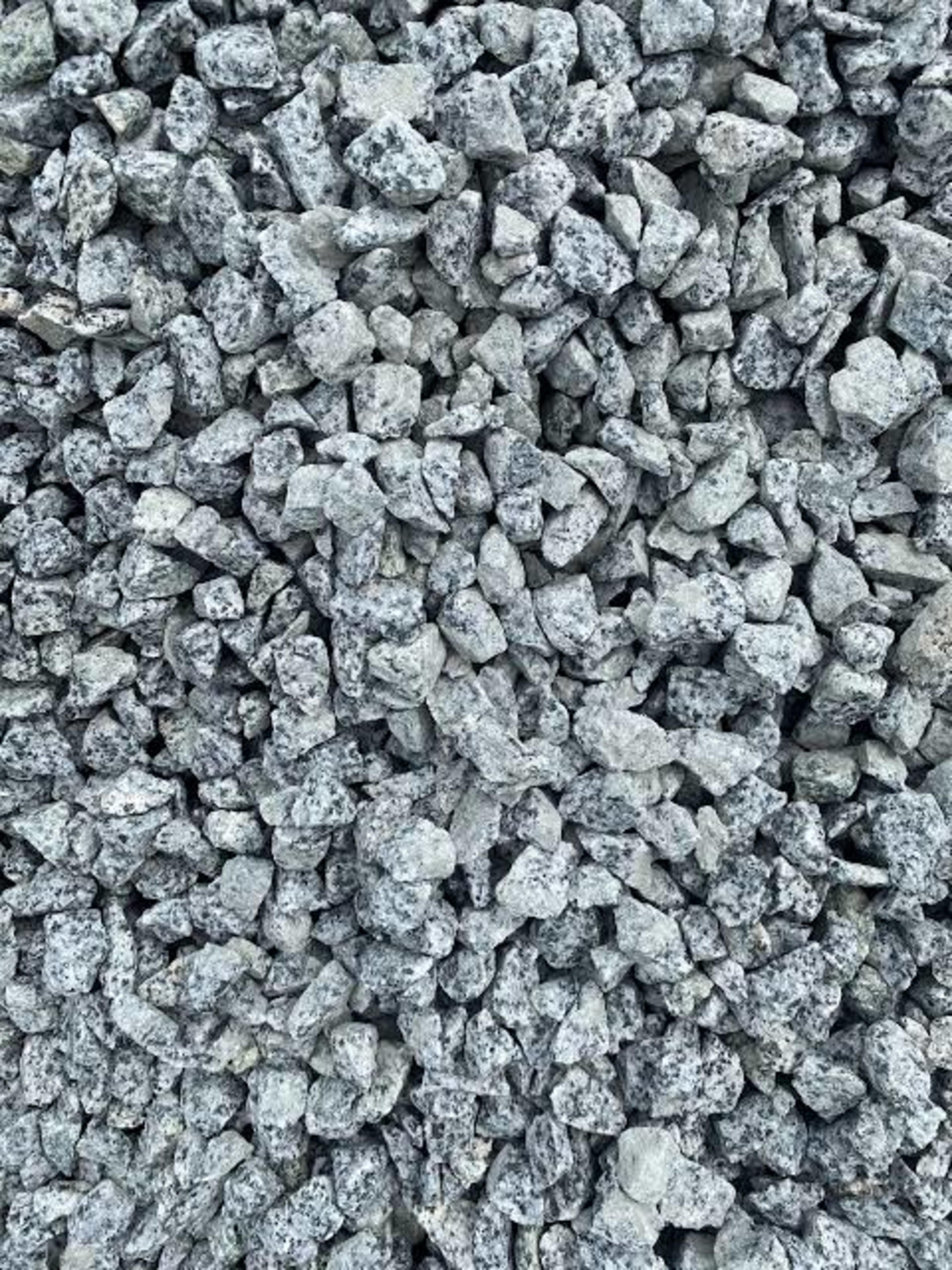 Granite ¾″