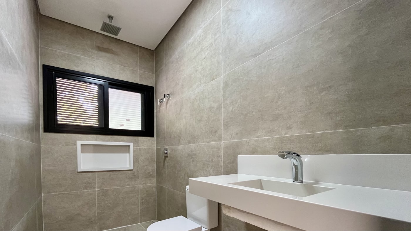Casa à Venda no Condomínio Iporanga – Sofisticação em Terreno Plano — foto 3