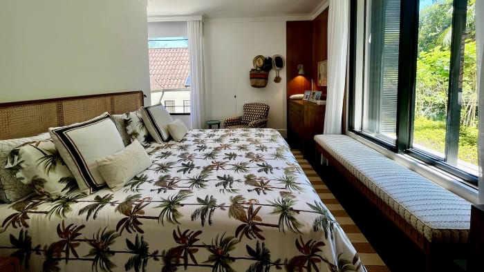 Casa automatizada e renovada a 450 metros da praia no Condomínio Iporanga — foto 8
