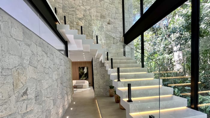 Casa à Venda no Condomínio Iporanga – Sofisticação em Terreno Plano — foto 21