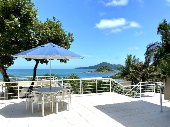 Casa à Venda no Condomínio São Pedro – Vista para o Mar e a Poucos Passos da Praia — foto 9