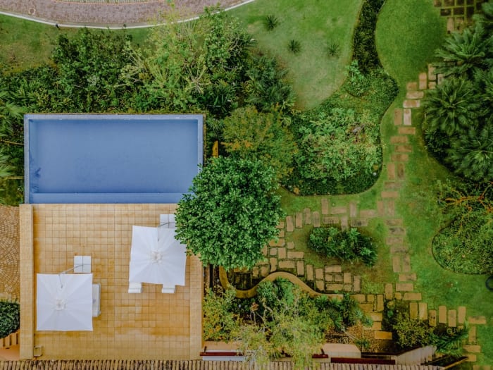 Casa de Luxo à Venda no Condomínio São Pedro com Vista para o Mar, Projeto de Marcos Acayaba e Paisagismo de Burle Marx. — foto 23