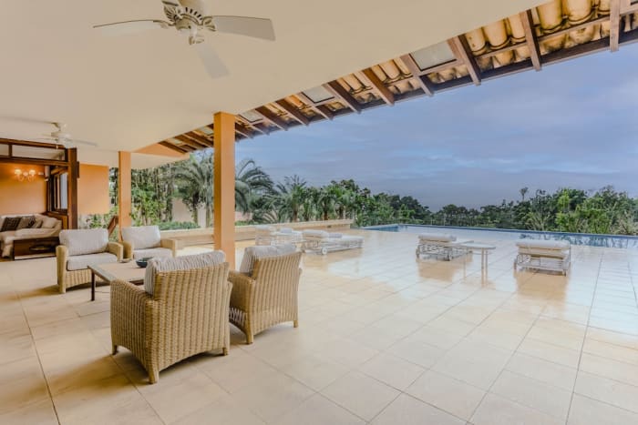 Casa de Luxo à Venda no Condomínio São Pedro com Vista para o Mar, Projeto de Marcos Acayaba e Paisagismo de Burle Marx. — foto 31