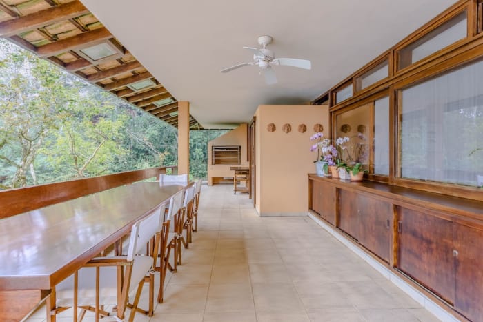 Casa de Luxo à Venda no Condomínio São Pedro com Vista para o Mar, Projeto de Marcos Acayaba e Paisagismo de Burle Marx. — foto 32
