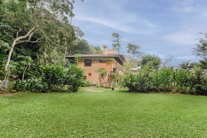 Casa de Luxo à Venda no Condomínio São Pedro com Vista para o Mar, Projeto de Marcos Acayaba e Paisagismo de Burle Marx. — foto 37