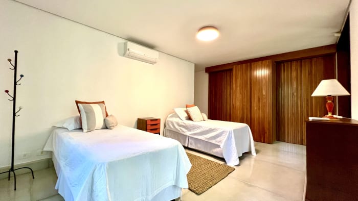 Casa Decorada na Praia de São Pedro. Pronta para Morar e com Preço Sem Concorrência na Região. — foto 10