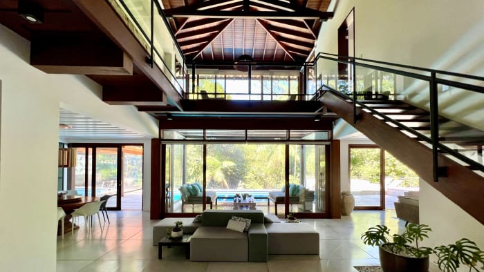 Casa Decorada na Praia de São Pedro. Pronta para Morar e com Preço Sem Concorrência na Região. — foto 23