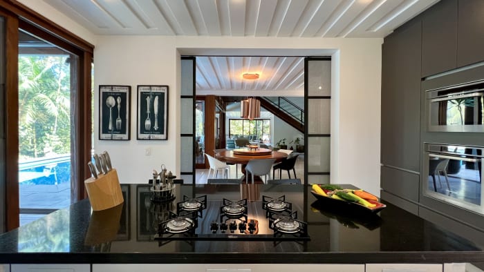 Casa Decorada na Praia de São Pedro. Pronta para Morar e com Preço Sem Concorrência na Região. — foto 31