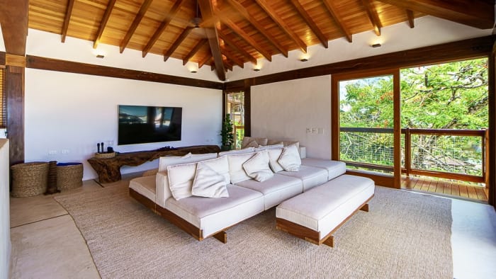 Casa nova no Condominio Iporanga com linda vista para o mar para locação anual — foto 4
