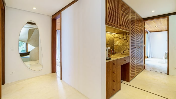 Casa nova no Condominio Iporanga com linda vista para o mar para locação anual — foto 16