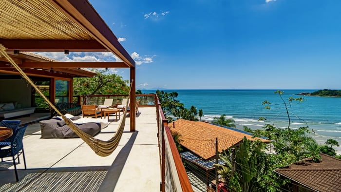 Casa nova no Condominio Iporanga com linda vista para o mar para locação anual — foto 22