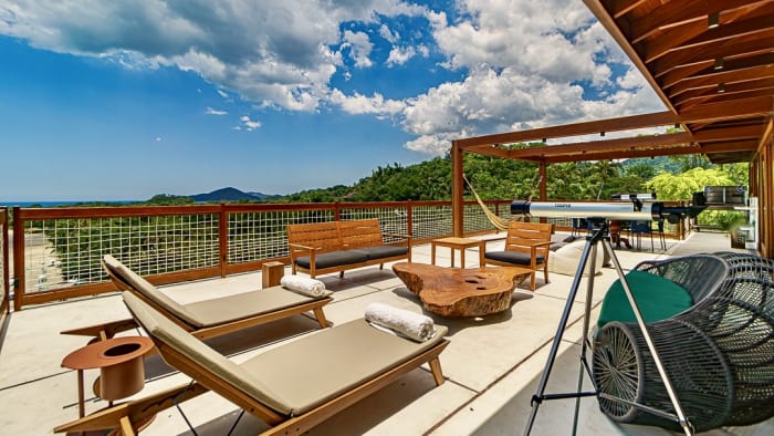 Casa nova no Condominio Iporanga com linda vista para o mar para locação anual — foto 23