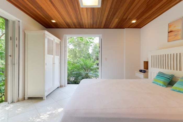 🏠 Apresentando uma Casa cheia de charme à Venda no Condomínio Iporanga. 🏖️🏄‍♂️ — foto 29