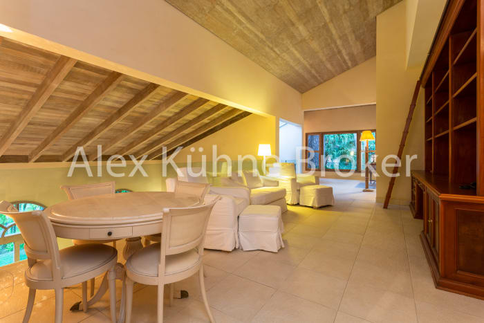 Casa em Estilo Farmhouse Contemporâneo à Venda no Condomínio Iporanga – Conforto, Natureza e Exclusividade no Guarujá — foto 5