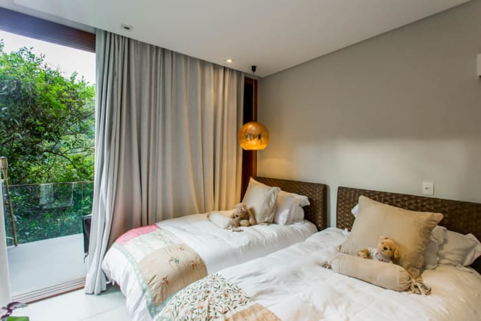 Linda Casa com 5 Suítes e Terraço — foto 12