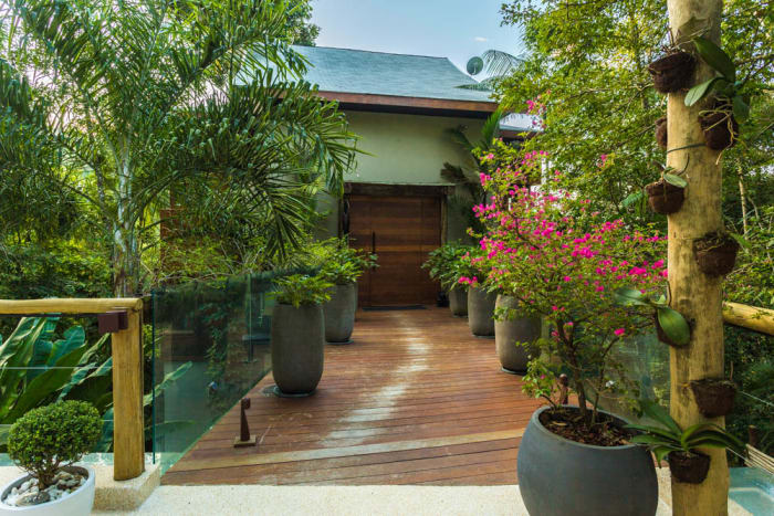 Linda Casa com 5 Suítes e Terraço — foto 23