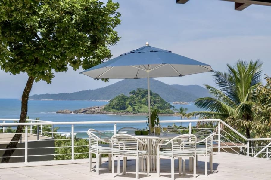 Casa aconchegante com vista para o mar