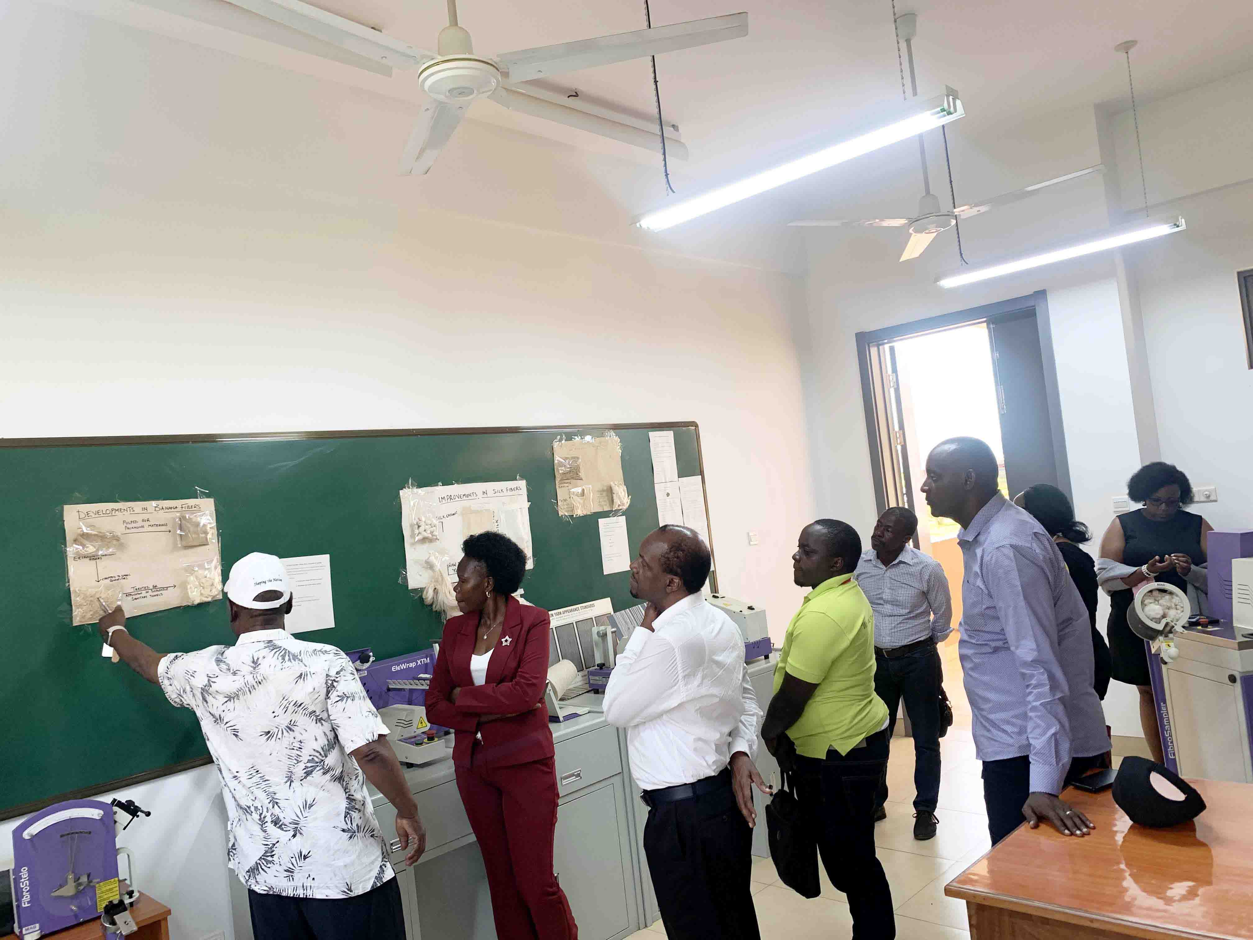 Hon Anite Visits UIRI MMISDC gallery image 6