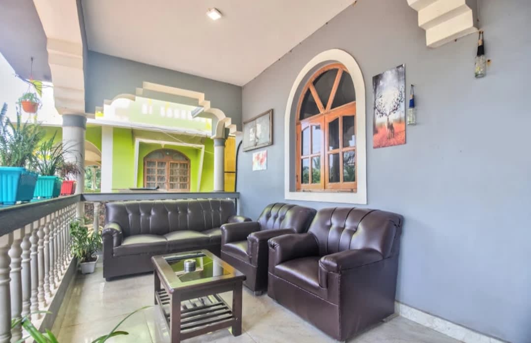 Roseal Beach Front, Saunta Vaddo, North Goa