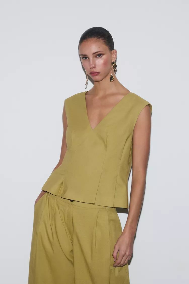 Emerald Rustic Peplum Architectural Top