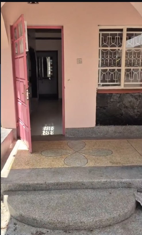 3-Bedroom House for Rent – Shared Compound