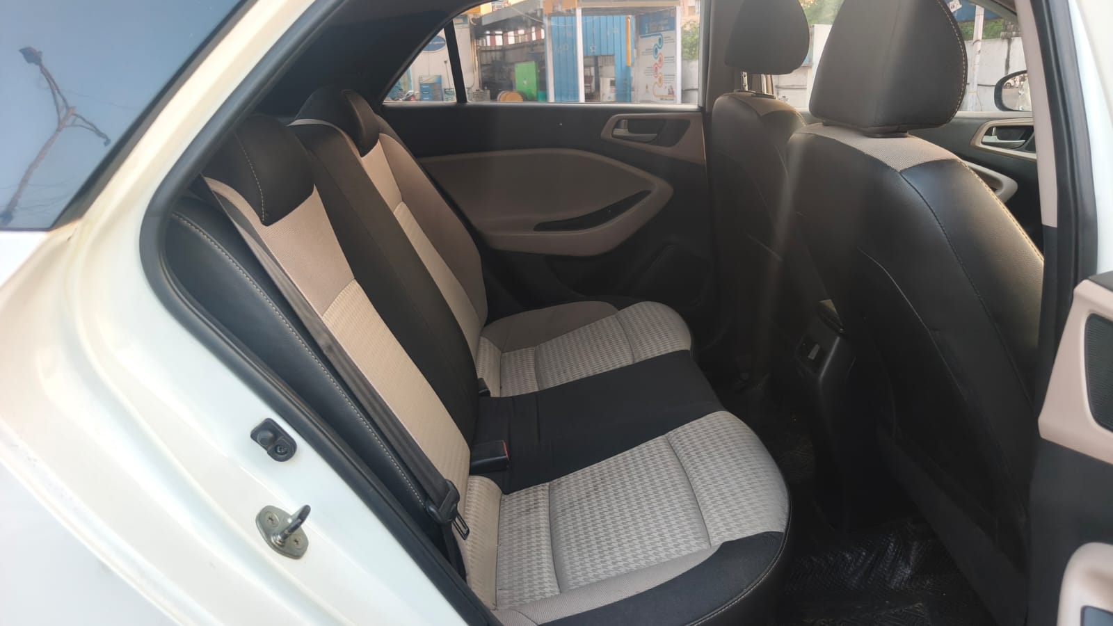 2019 Hyundai i20 Asta (O) 8