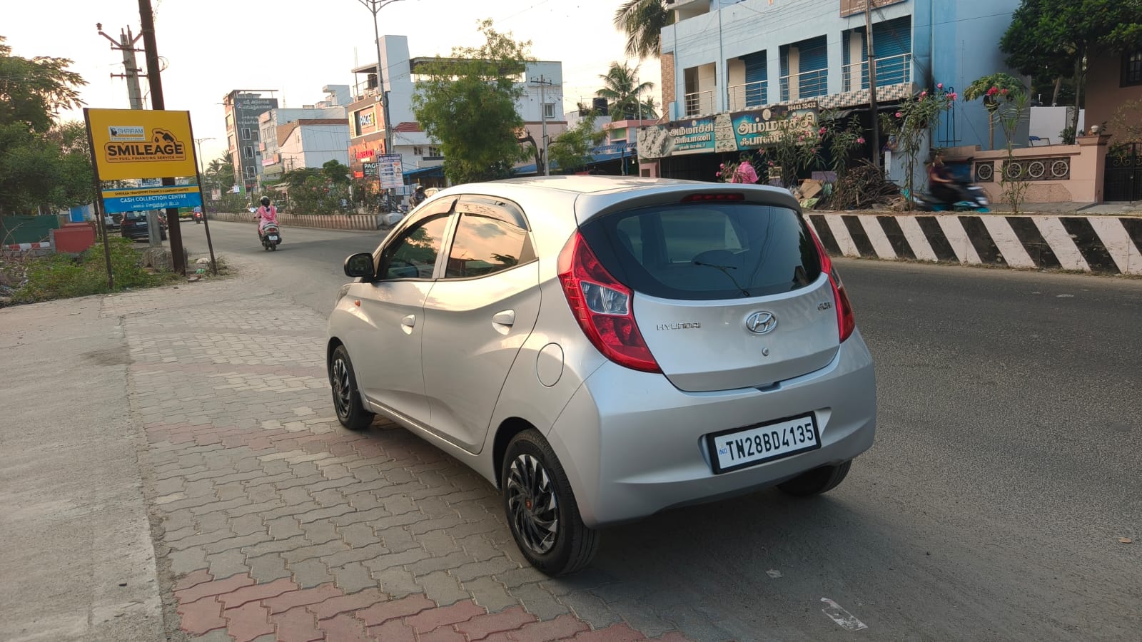 2018 Hyundai Eon Era 2