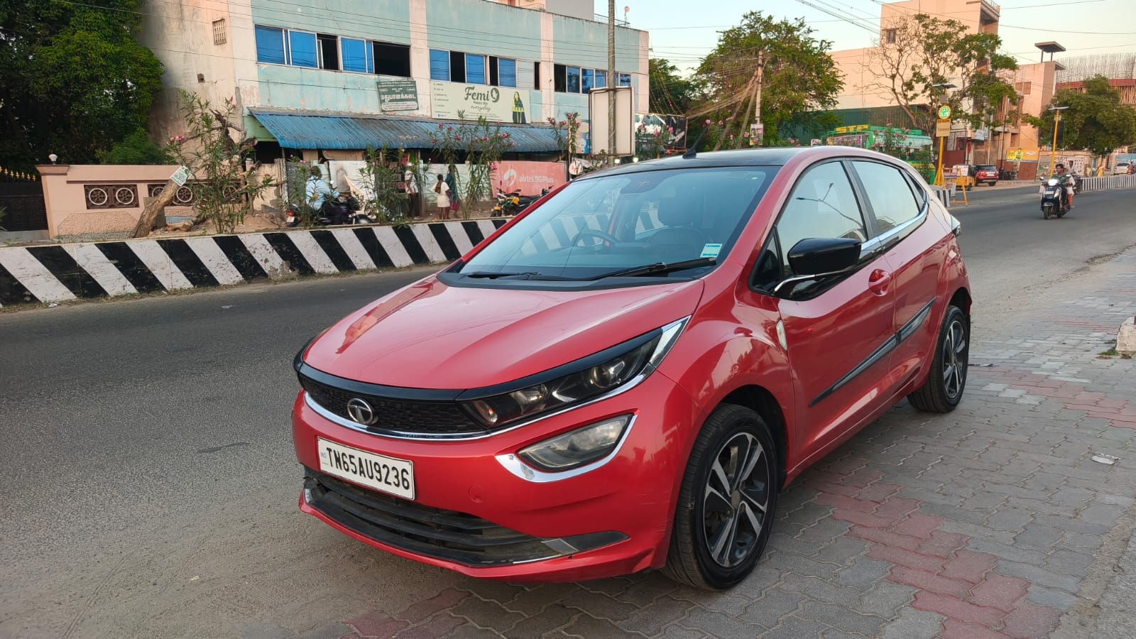 2020 Tata Altroz XZ+ 2