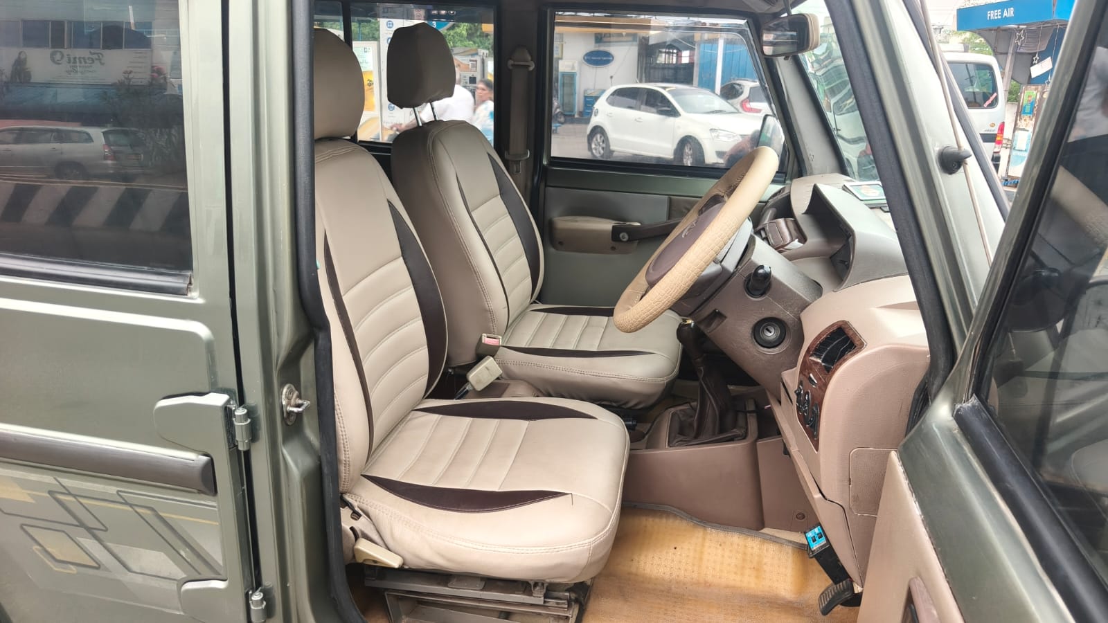 2012 Mahindra Bolero ZLX 6