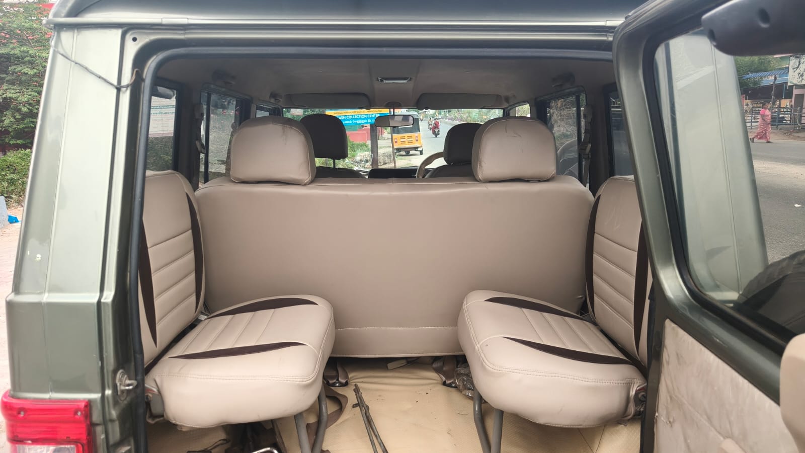 2012 Mahindra Bolero ZLX 8