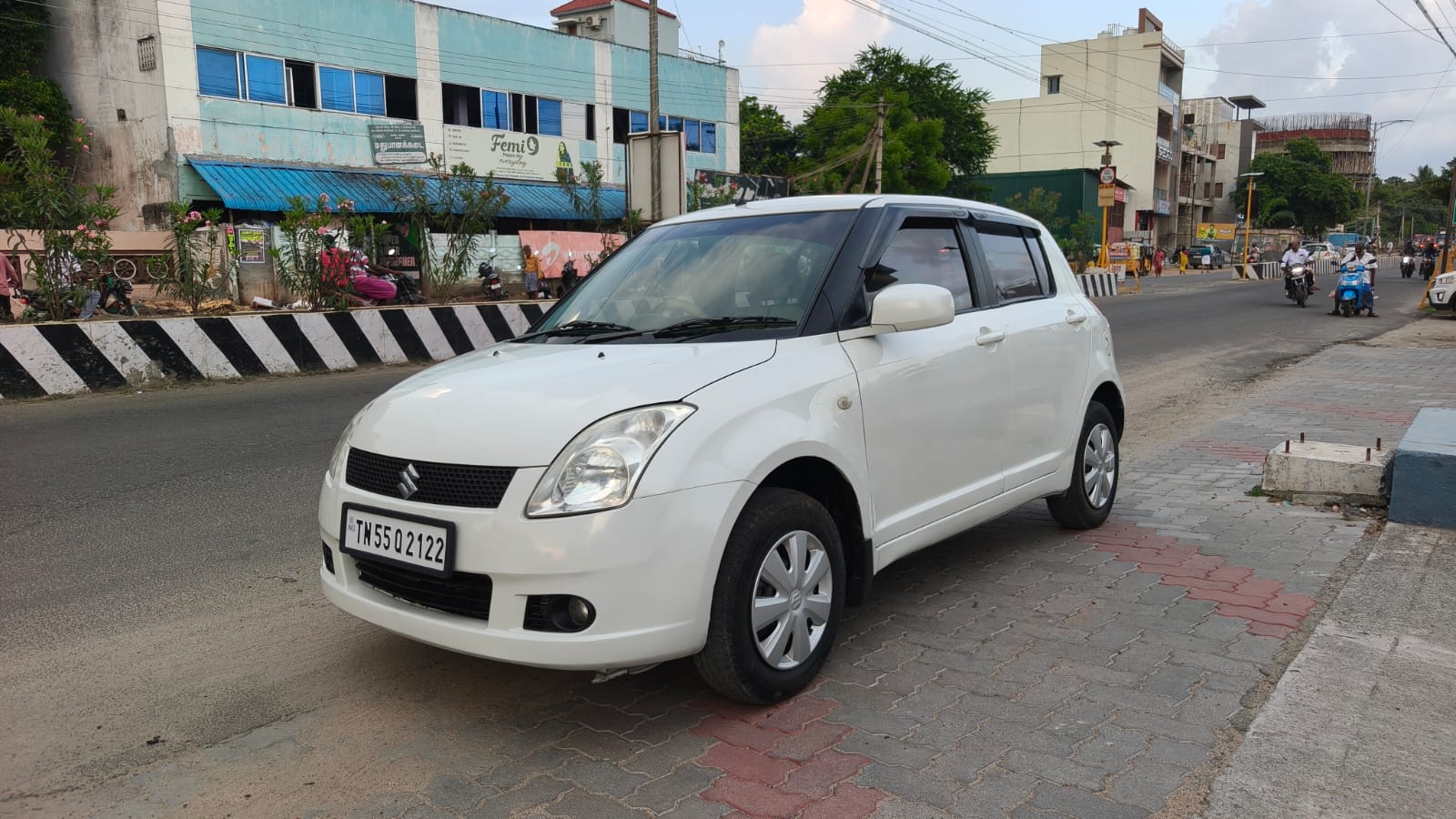 2007 Maruti Suzuki Swift VXi 2