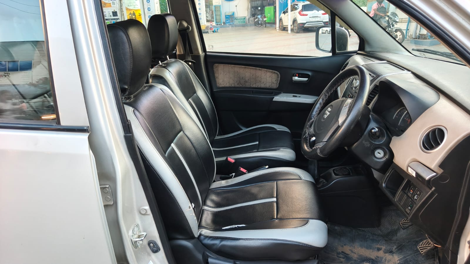 2014 Maruti Suzuki Wagon R VXi 6