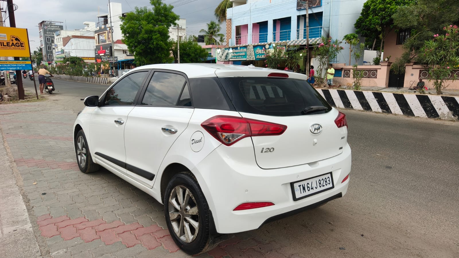 2014 Hyundai Elite i20 Asta 3