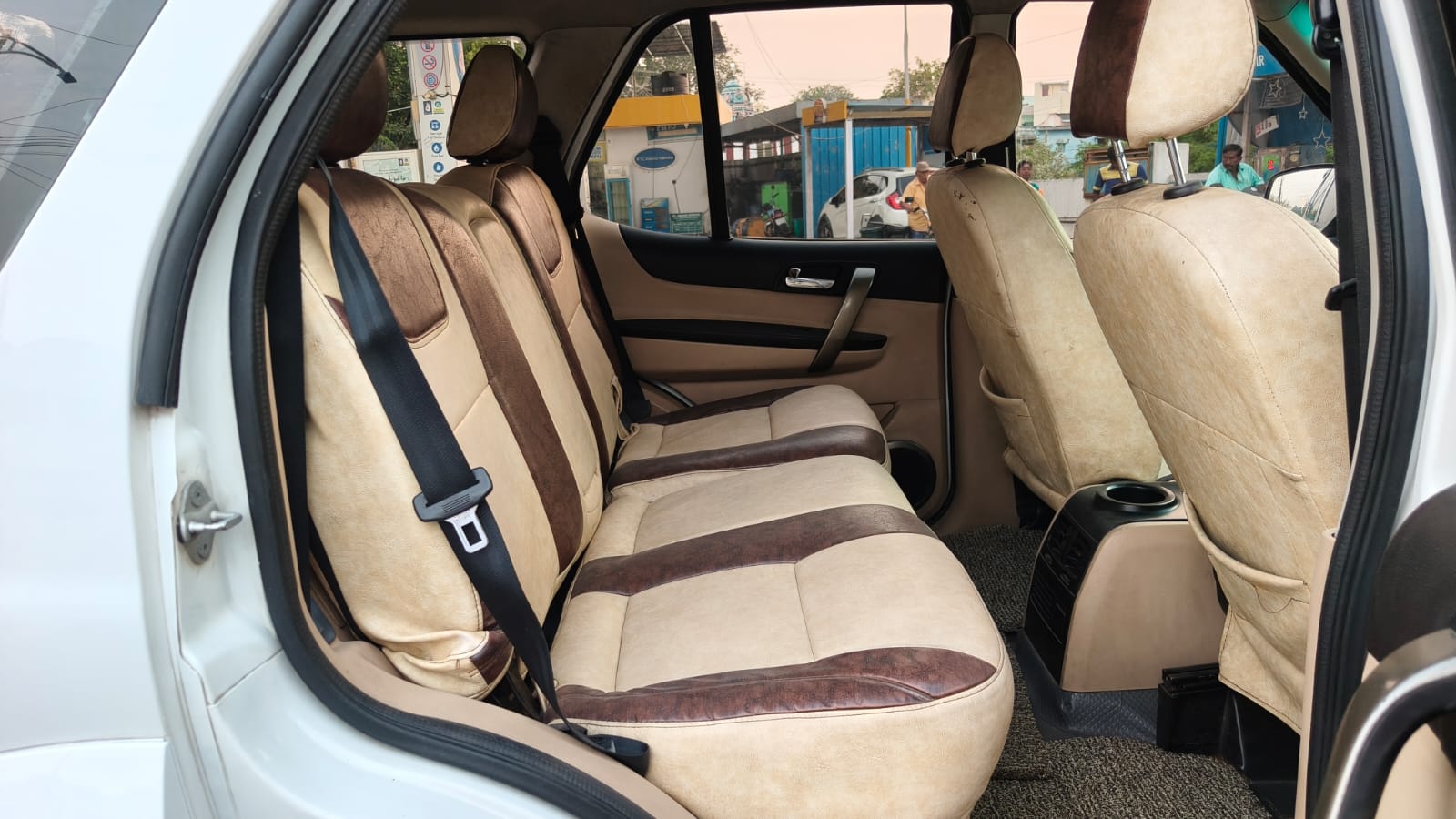 2016 Tata Safari Storme VX 6