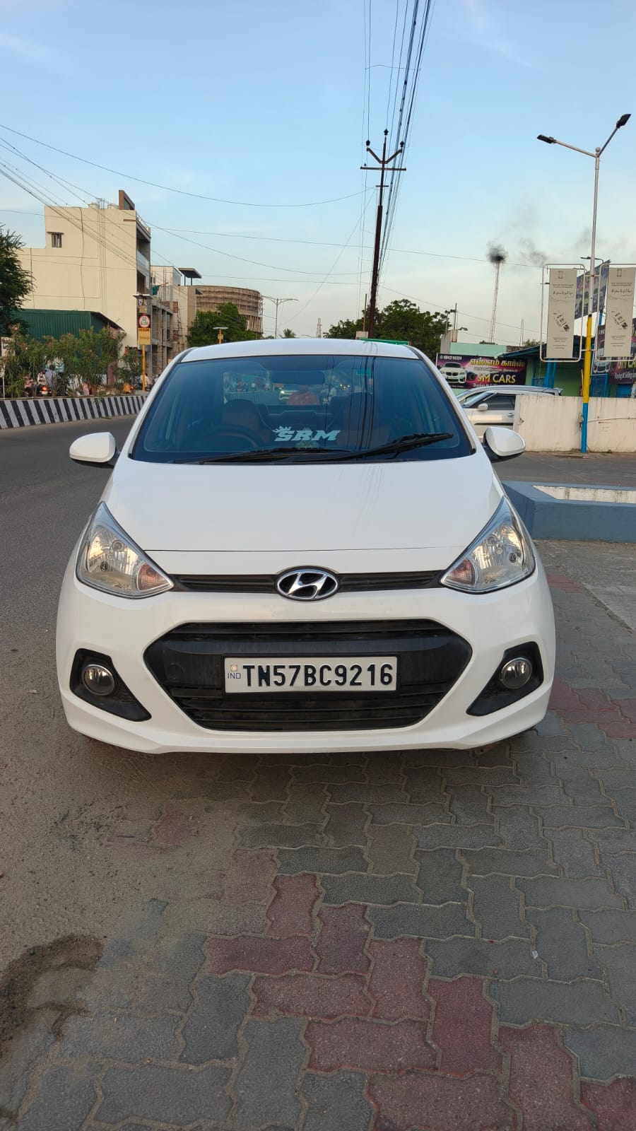 2017 Hyundai Xcent S 1