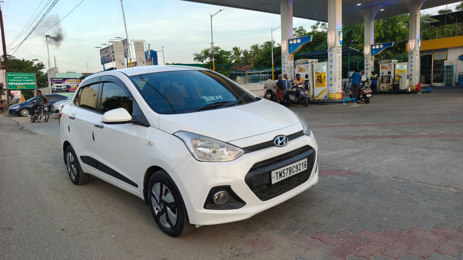 2017 Hyundai Xcent S 5