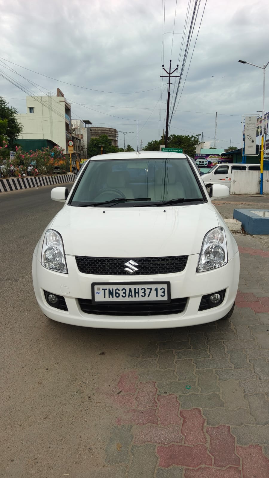 2014 Maruti Suzuki Swift Dzire VDi 1