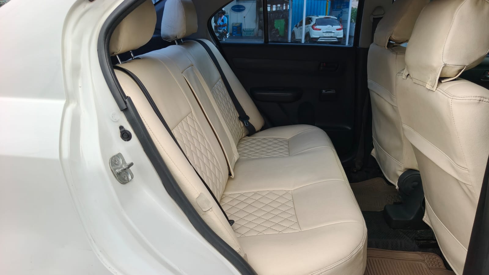 2014 Maruti Suzuki Swift Dzire VDi 7