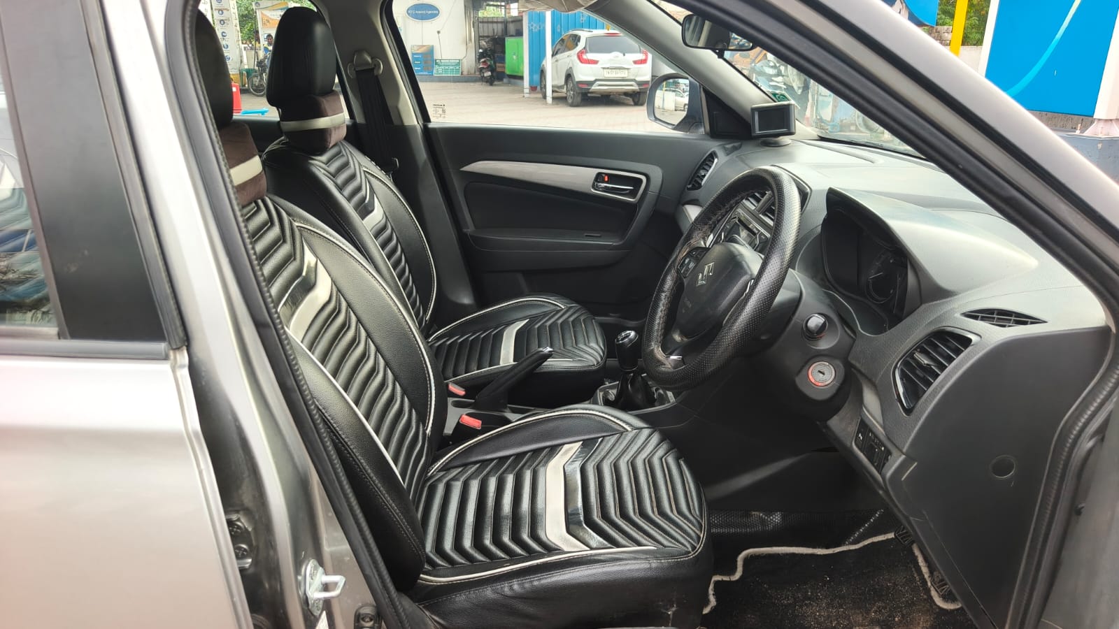 2017 Maruti Suzuki Brezza ZDi 6