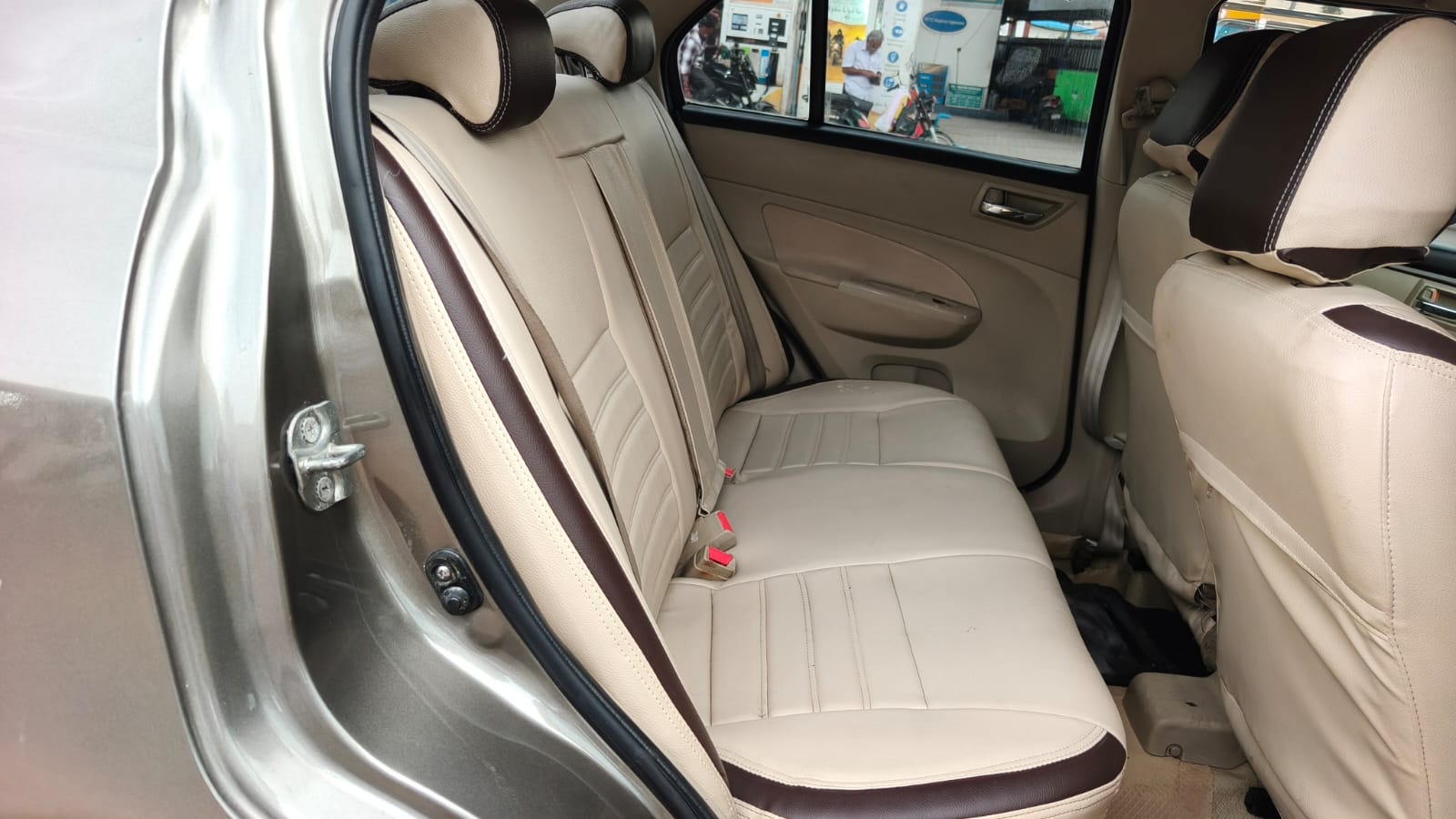 2016 Maruti Suzuki Dzire VDi 10