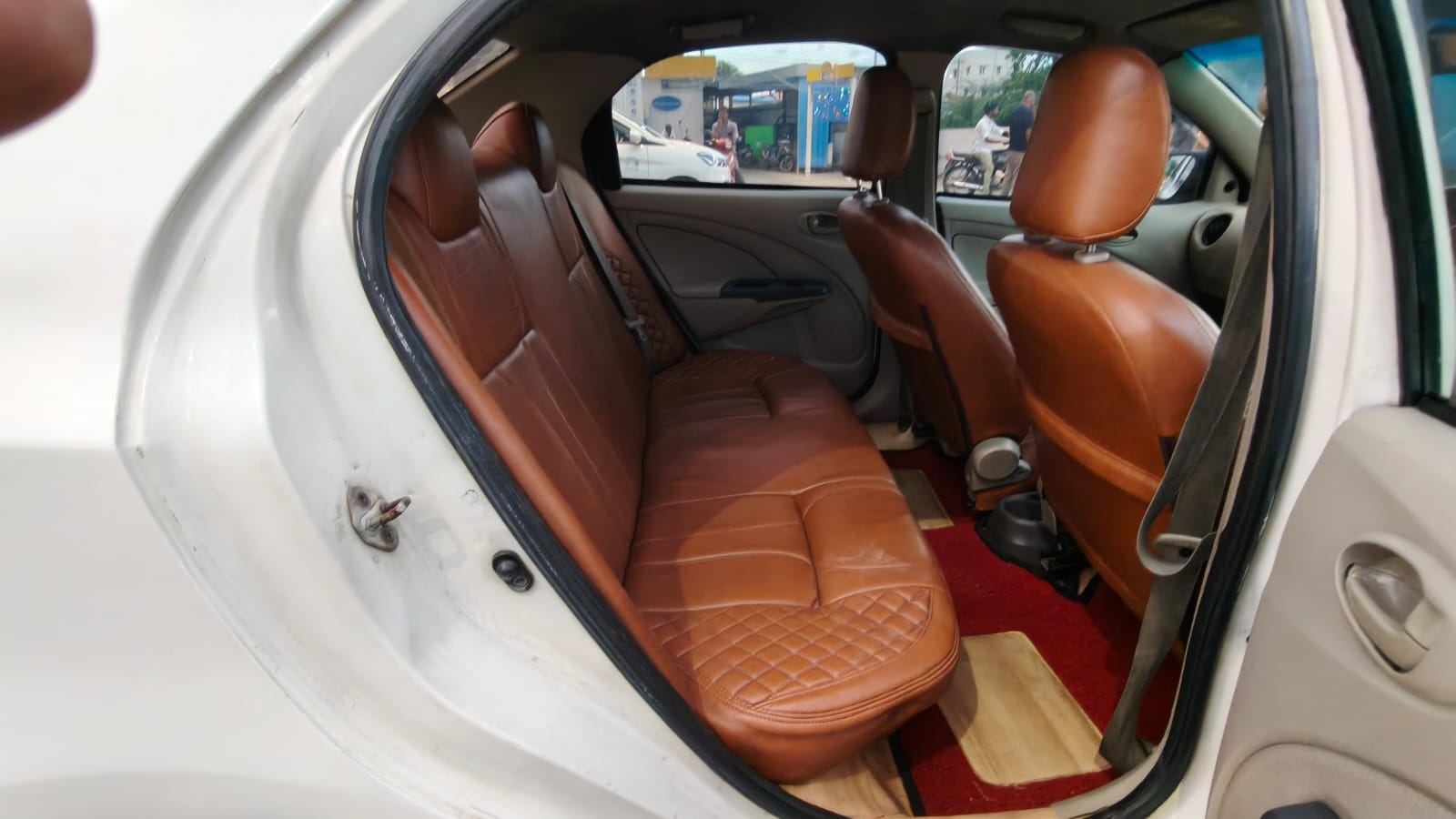 2015 Toyota Etios GD 8