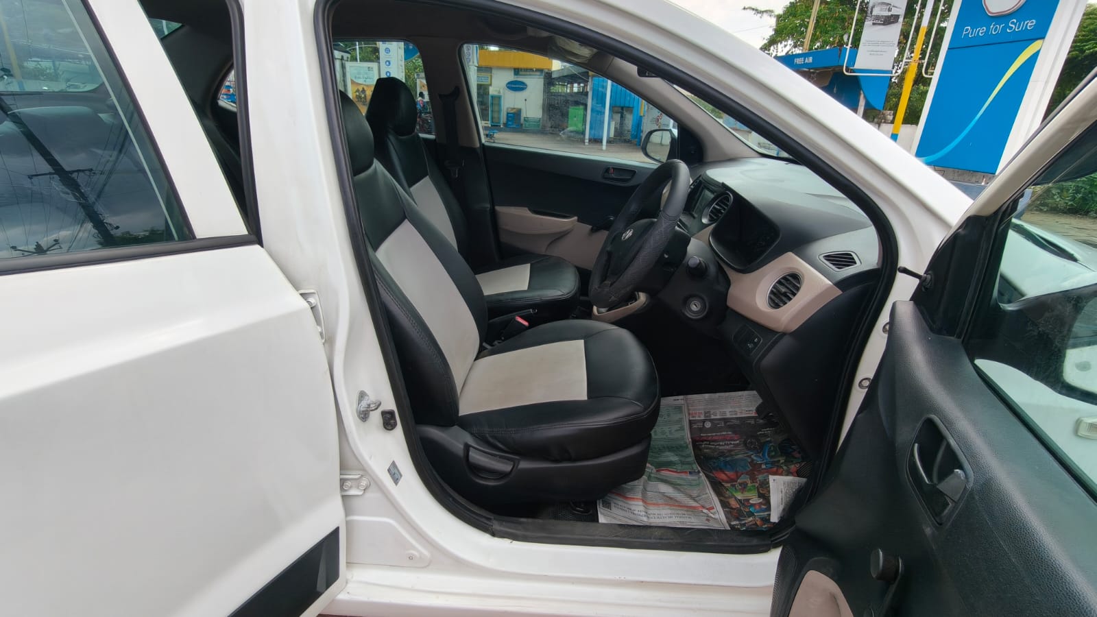 2018 Hyundai Xcent S 9